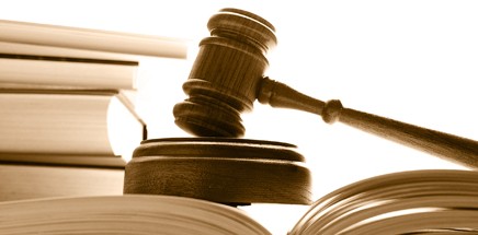 SALA DISCIPLINARIA EXCLUYE A ABOGADOS DE SU PROFESIÓN